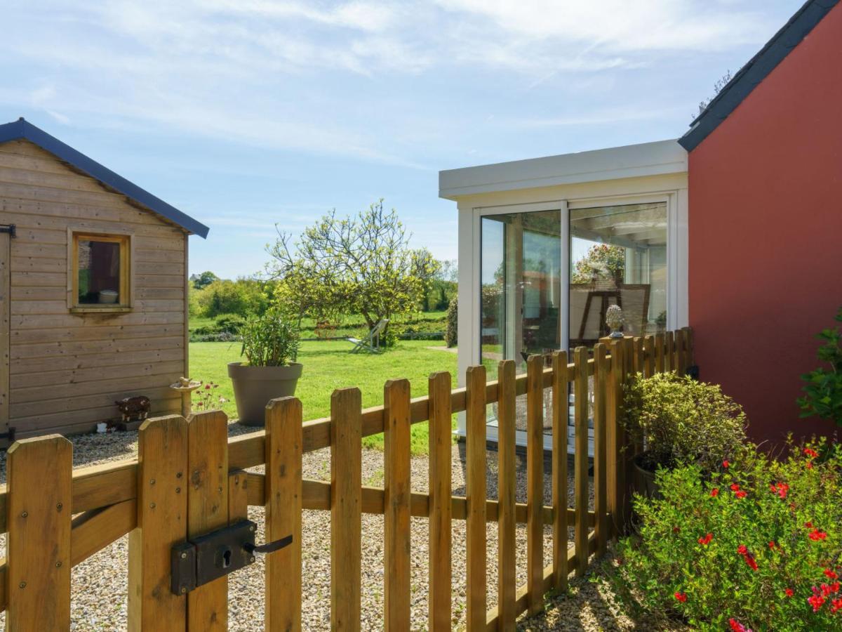 Holiday Home Entre Terre Et Mer By Interhome Pouldreuzic Exteriör bild